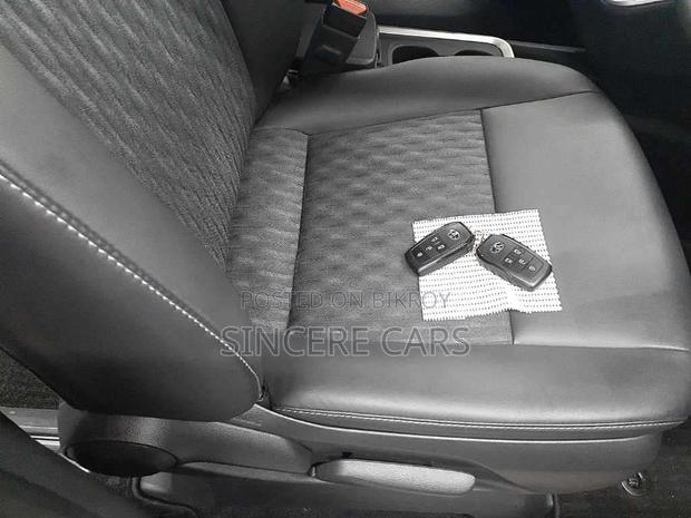 Toyota Noah 2022 Black
