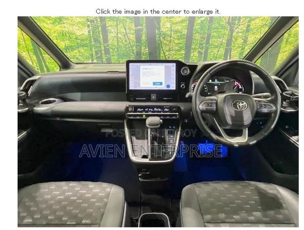 Toyota Voxy S-Z 2WD 7-Seater 2022 Black