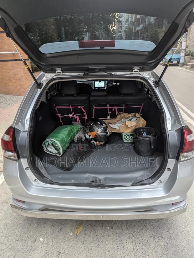 Toyota Corolla Fielder 1.5 Hybrid FWD 2019 Silver