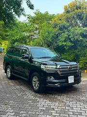 Toyota Land Cruiser 4.6 V8 AX G Selection 2016 Black for sale