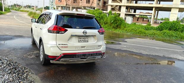 Nissan X-Trail 2017 White