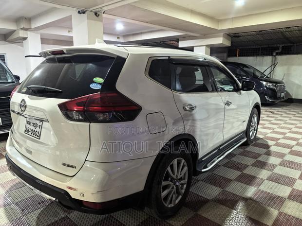 Nissan X-Trail 2.0 Hybrid AWD 2018 Pearl