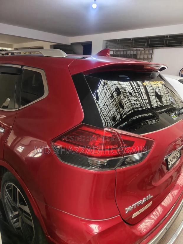 Nissan X-Trail 2017 Red