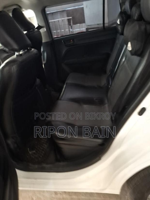 Toyota Corolla Fielder 1.5 Hybrid FWD 2018 White