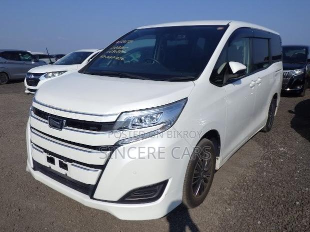 Toyota Noah 2021 Pearl