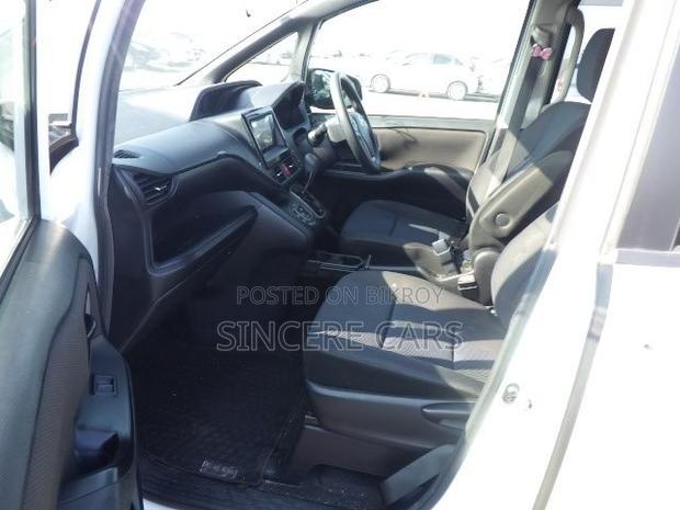 Toyota Noah 2021 Pearl