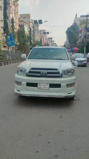 Toyota Hilux Surf 2004 Pearl for sale