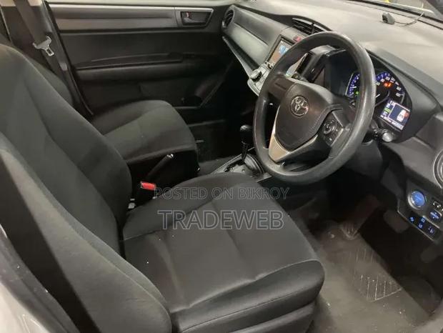 Toyota Axio 2021 White