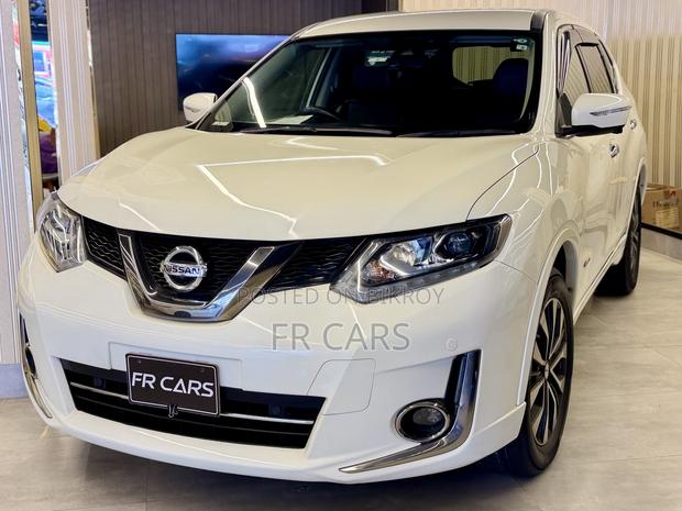 Nissan X-Trail 2.0 Petrol AWD 2016 Pearl