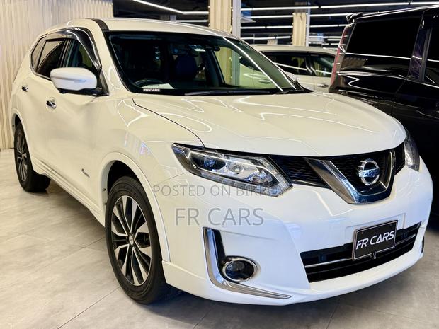 Nissan X-Trail 2.0 Petrol AWD 2016 Pearl