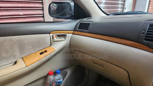 Toyota Corolla 2006 Beige