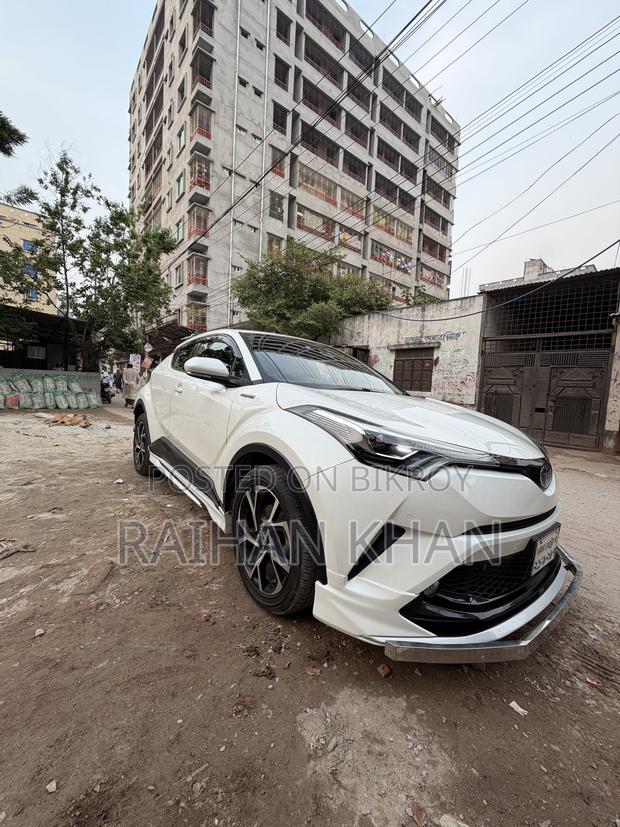 Toyota C-HR 2017 Pearl