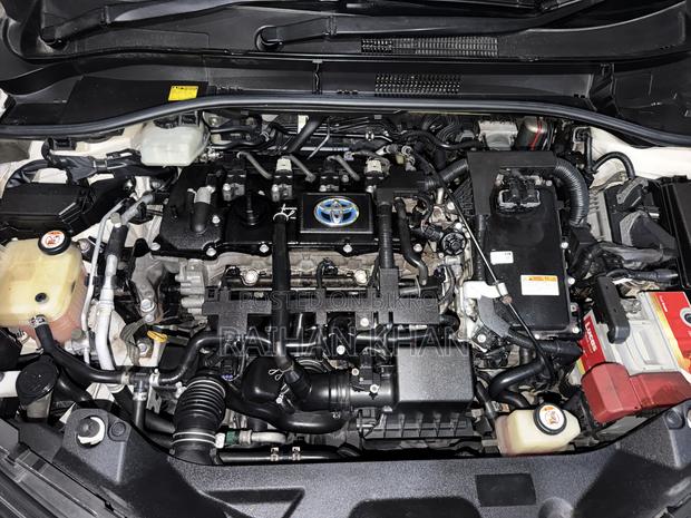 Toyota C-HR 2017 Pearl