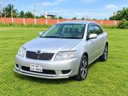 Toyota Corolla 2004 Gold for sale