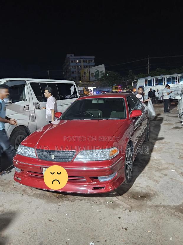 Toyota Mark II 2.0 RWD 2000 Red