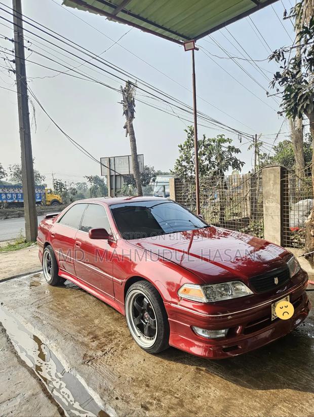 Toyota Mark II 2.0 RWD 2000 Red