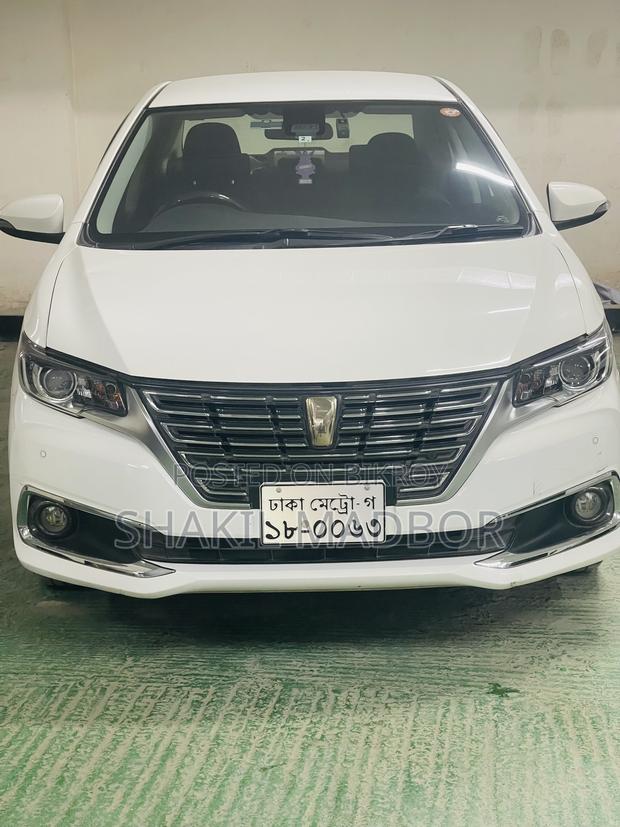 Toyota Premio 1.5 FWD 2018 White