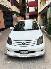 Toyota IST 2005 White for sale