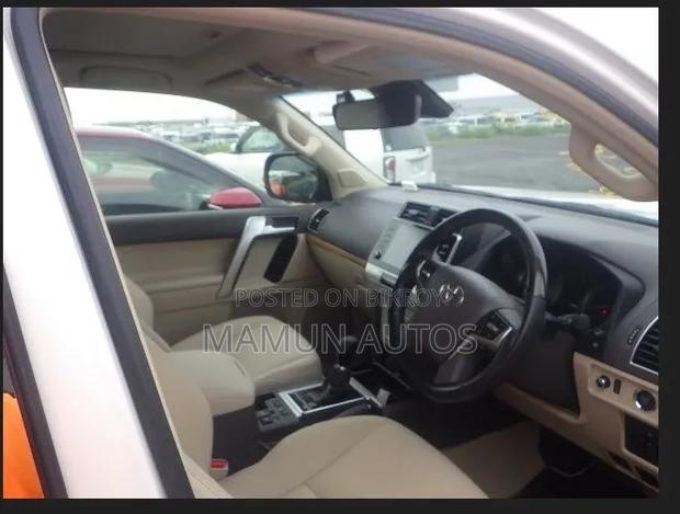 Toyota Land Cruiser Prado 4.0 Petrol TX-L 2022 Pearl