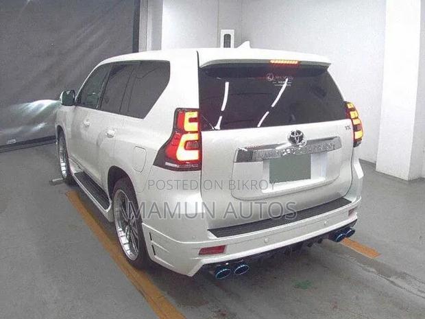 Toyota Land Cruiser Prado 4.0 Petrol TX-L 2022 Pearl