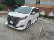 Toyota Esquire 2019 Pearl for sale