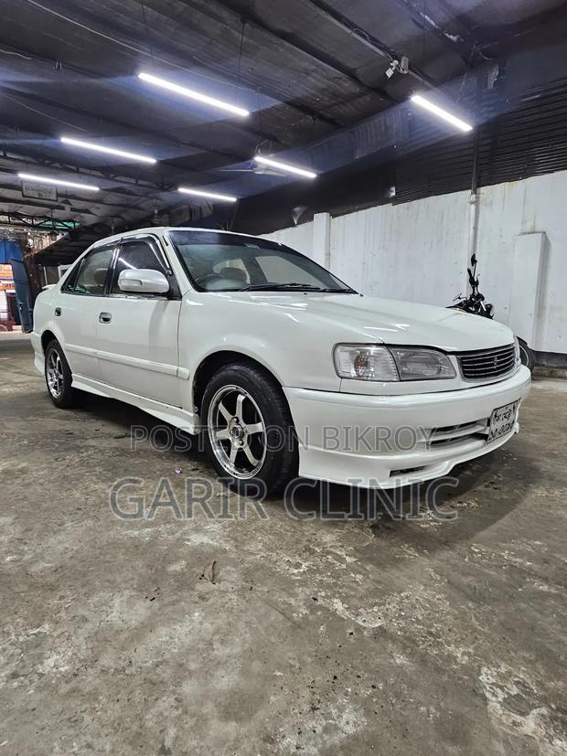 Toyota Corolla Sedan Automatic 1997 Pearl