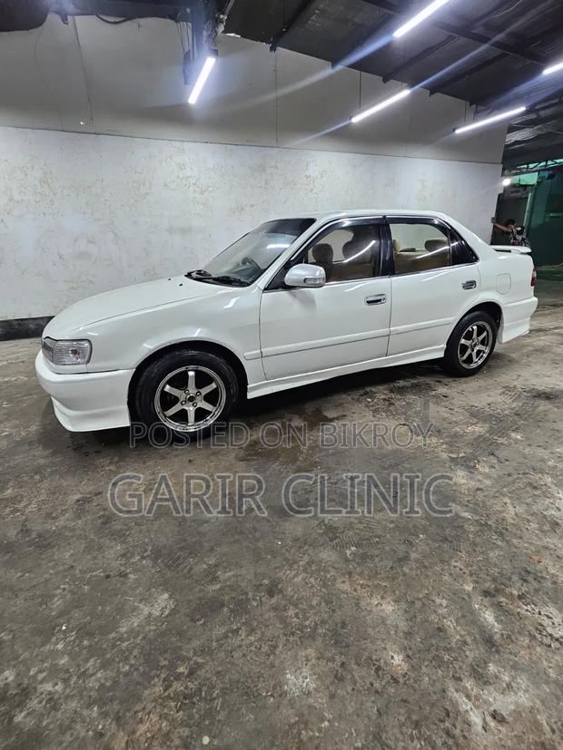 Toyota Corolla Sedan Automatic 1997 Pearl