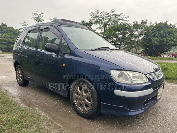 Toyota Corolla Spacio 1.6 L (5 Seater) 1997 Blue