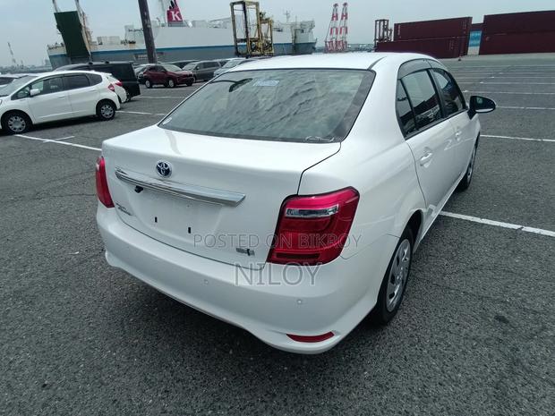 Toyota Axio 2022 White