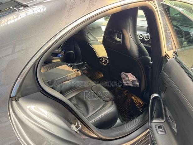 Mercedes-Benz CLA-Class CLA 180 Sedan 2021 Gray