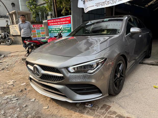 Mercedes-Benz CLA-Class CLA 180 Sedan 2021 Gray