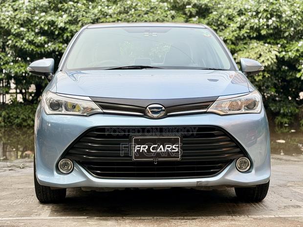 Toyota Axio 1.5 Hybrid 2WD 2016 Blue
