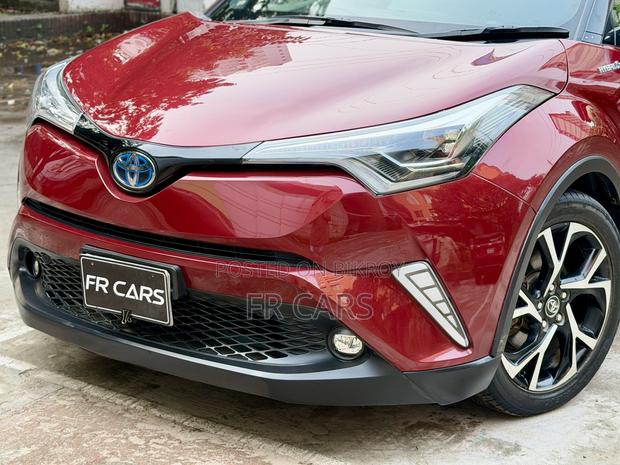Toyota C-HR 2018 Red