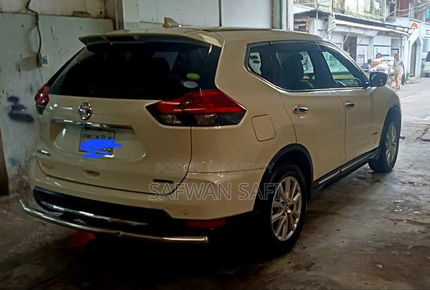 Nissan X-Trail 2.0 Hybrid FWD 2017 White