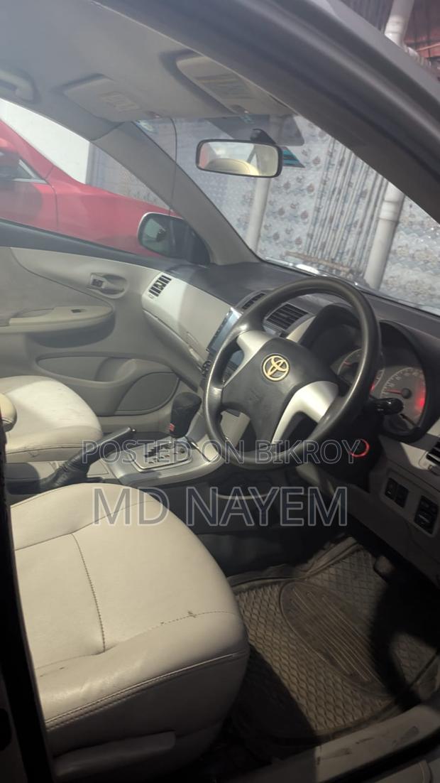 Toyota Axio 1.5 G 2WD 2011 Silver