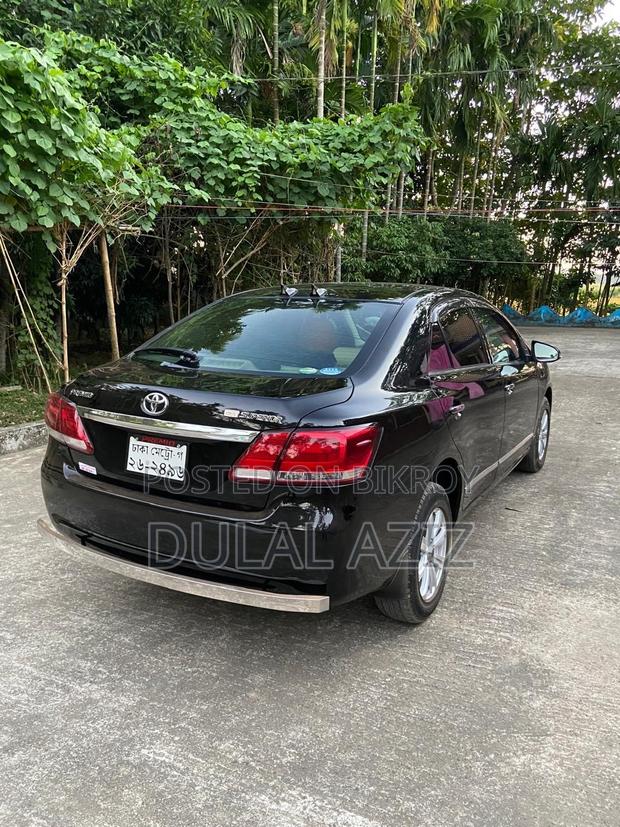 Toyota Premio 2015 Black