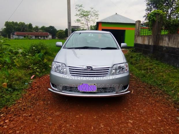 Toyota Corolla 2004 Silver