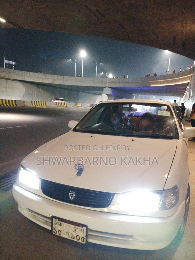 Toyota Corolla Sedan Automatic 1997 White