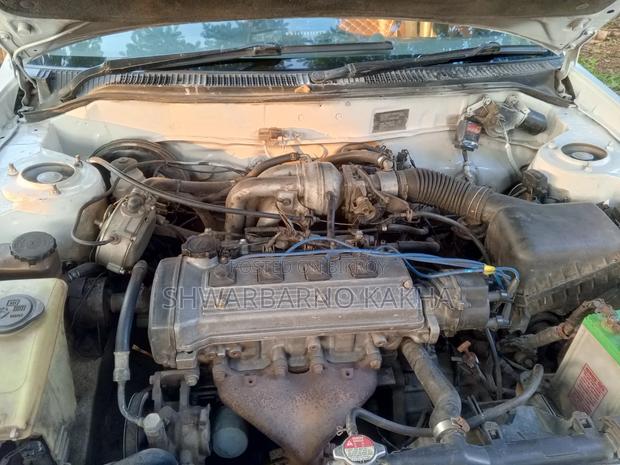 Toyota Corolla Sedan Automatic 1997 White