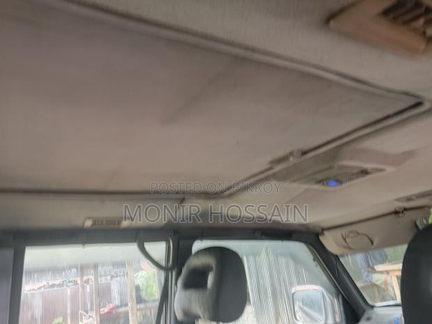 Mitsubishi Pajero 1990 Silver