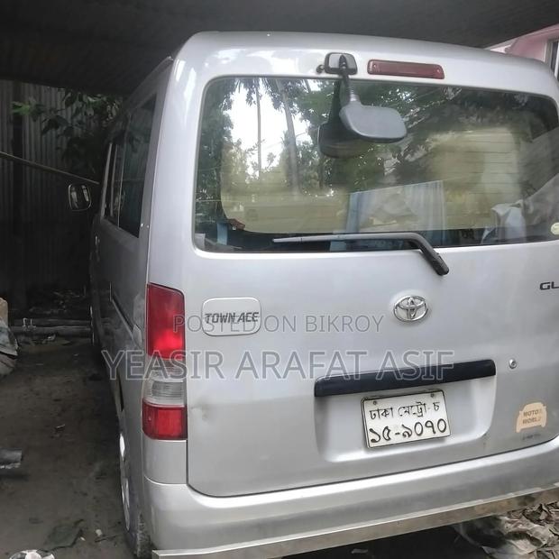 Toyota TownAce 2010 Silver
