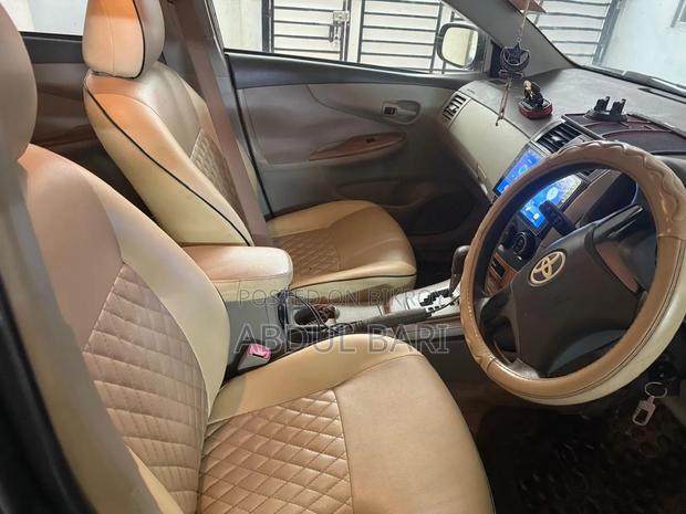 Toyota Axio 1.5 X 4WD 2011 Gray