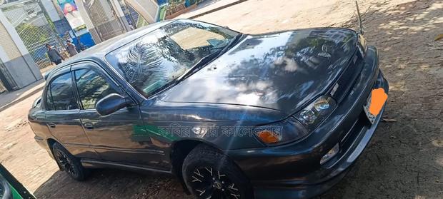 Toyota Corolla 1994 Gray