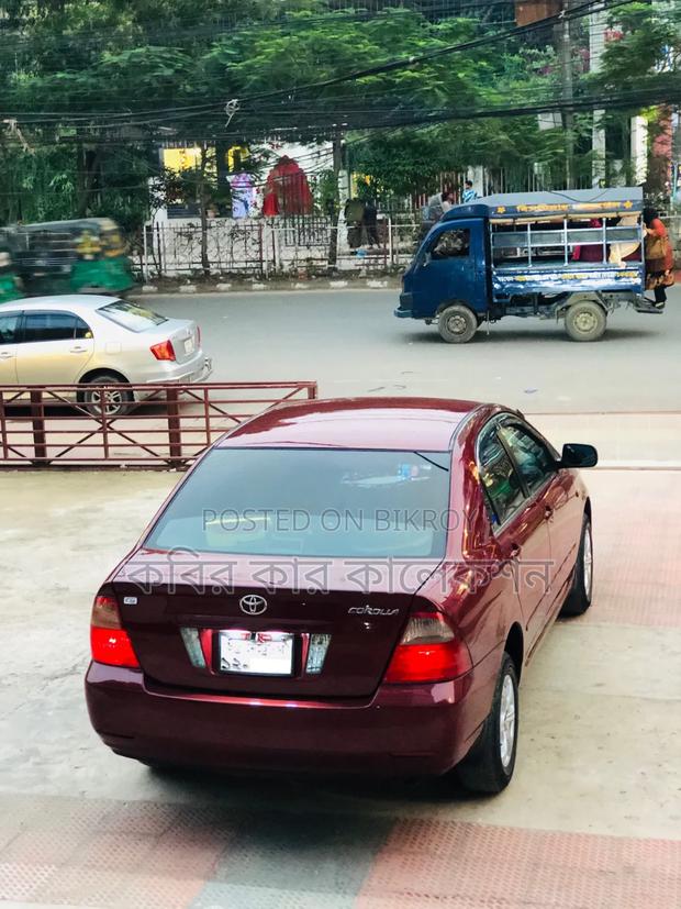 Toyota Corolla 2005 Red