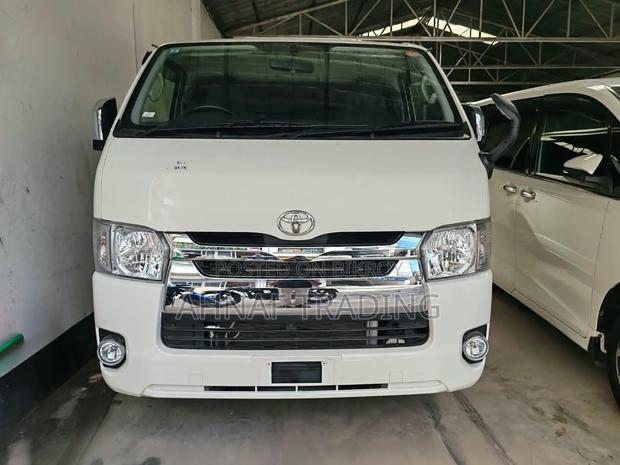 Toyota Noah 2020 Pearl
