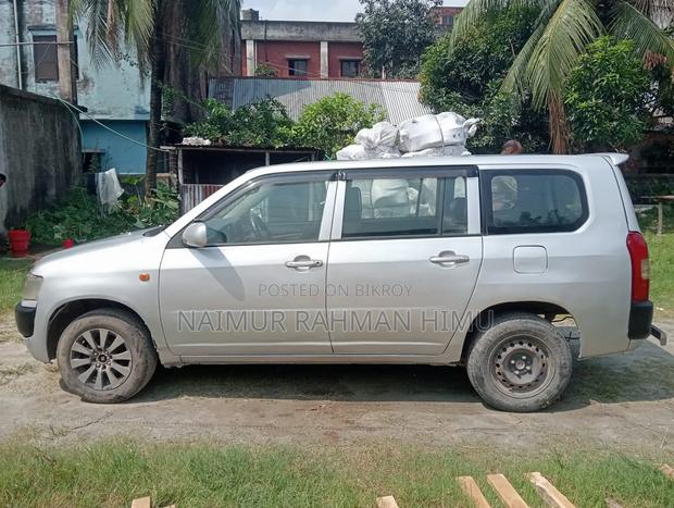 Toyota Probox 2005 Silver