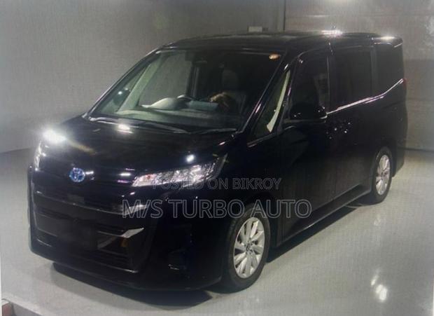Toyota Noah 2022 Black