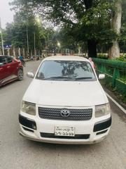 Toyota Succeed 2002 White for sale