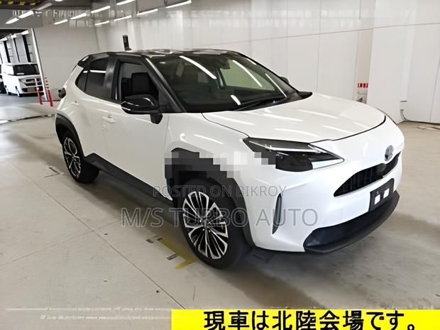 Toyota Yaris Cross 2021 Pearl