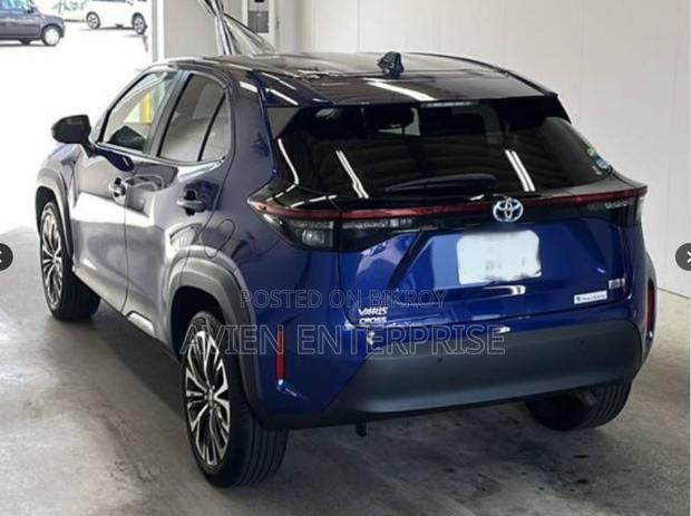 Toyota Yaris Cross 1.5 Hybrid FWD 2021 Blue